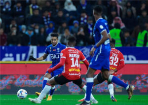 مباراة الهلال والرائد 