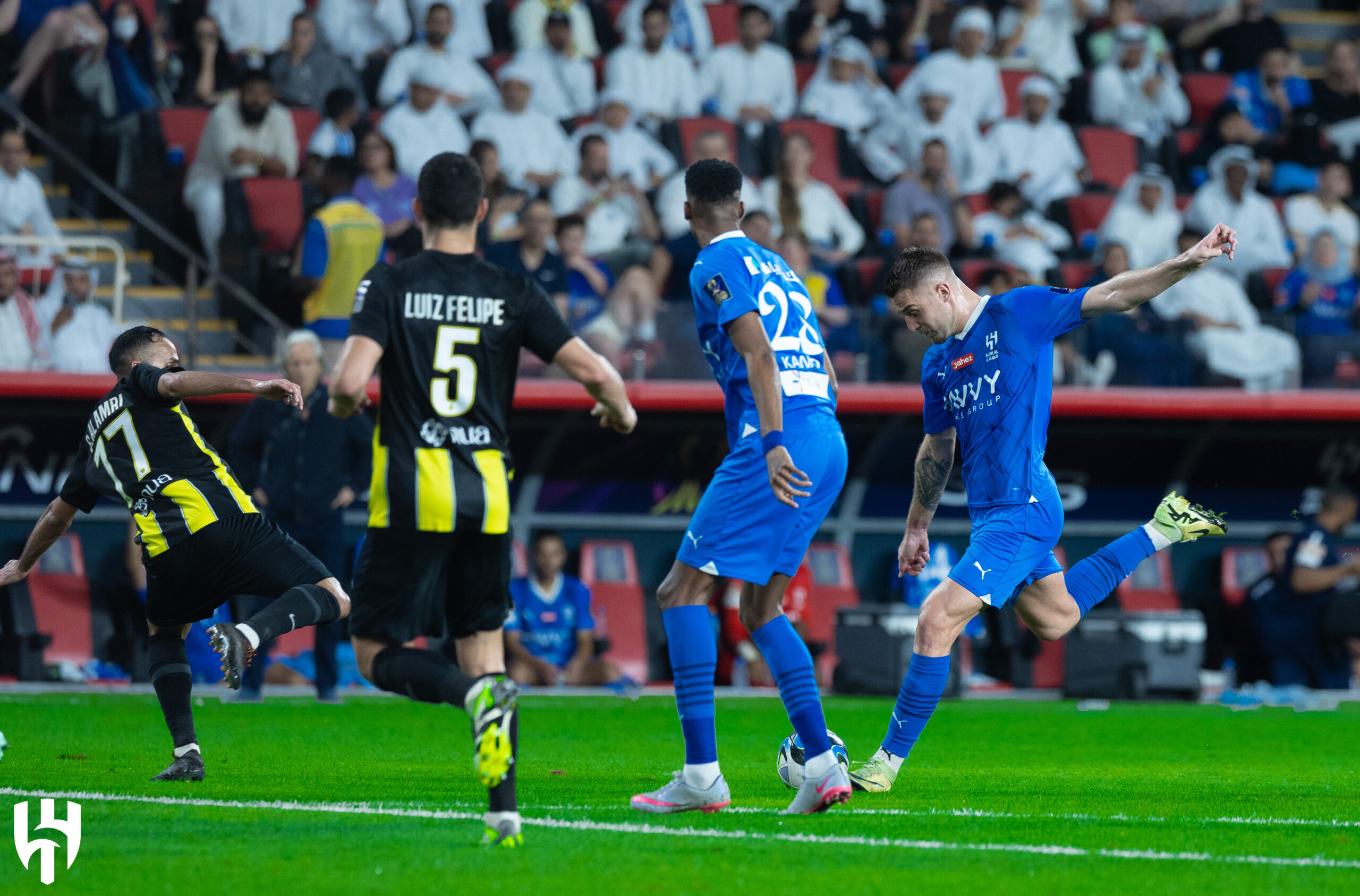 موعد مباراة الهلال القادمة بعد التتويج بالسوبر السعودي