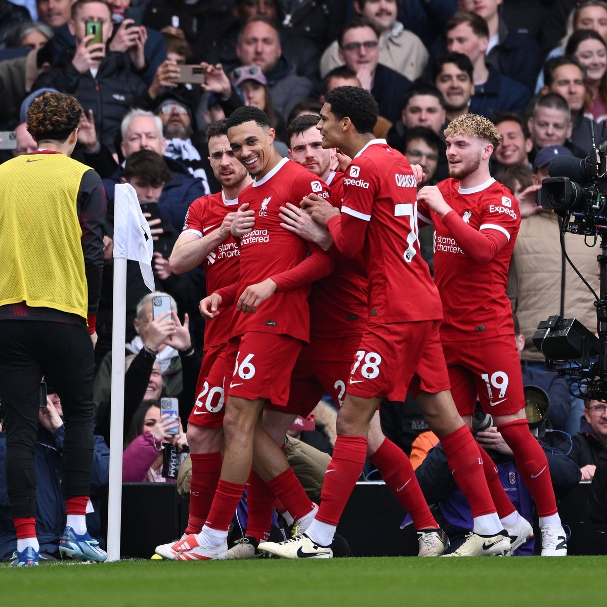 أهداف مباراة فولهام وليفربول في الدوري الإنجليزي 21 أبريل 2024